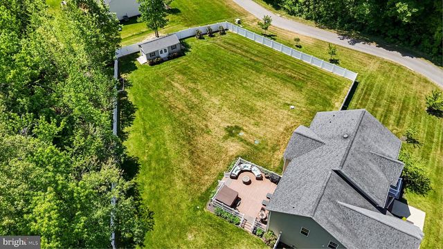 7276 FILLY CT, Hughesville, MD 20637