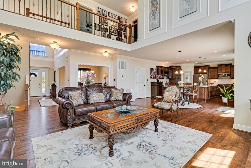 Image 11 of property listing at 7276 FILLY CT, Hughesville, MD 20637