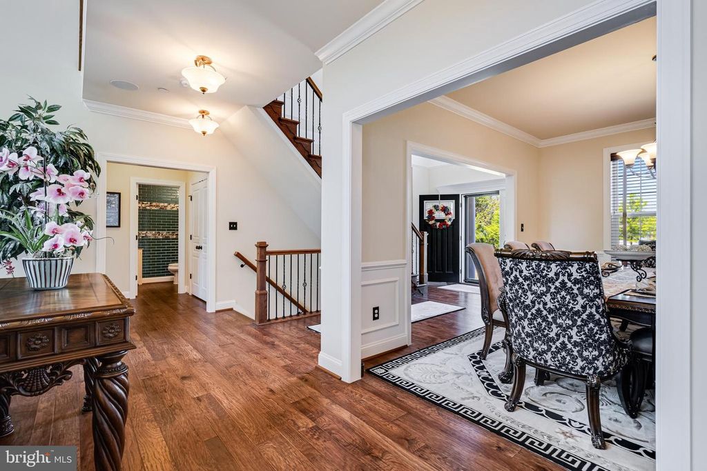Image 30 of property listing at 7276 FILLY CT, Hughesville, MD 20637