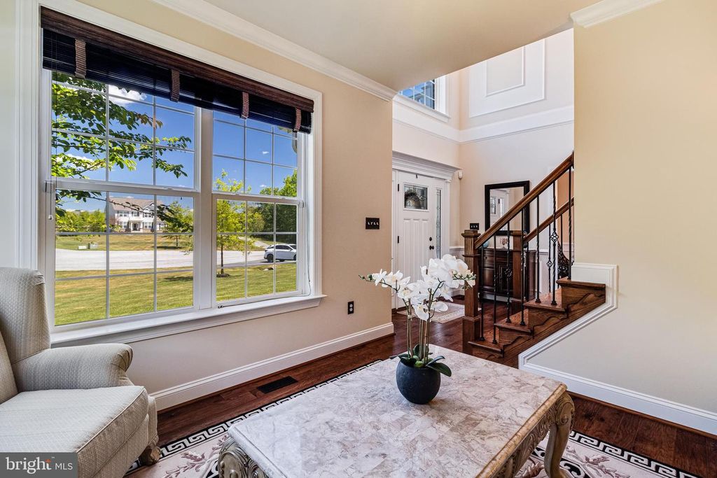 Image 32 of property listing at 7276 FILLY CT, Hughesville, MD 20637