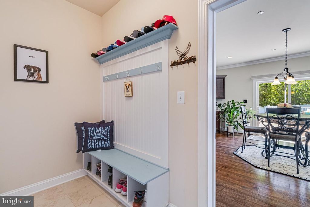 Image 55 of property listing at 7276 FILLY CT, Hughesville, MD 20637