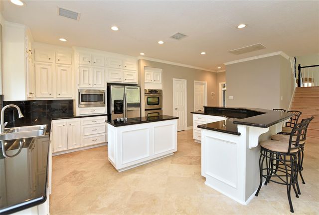 19810 Emerald Leaf Drive, Houston, TX 77094