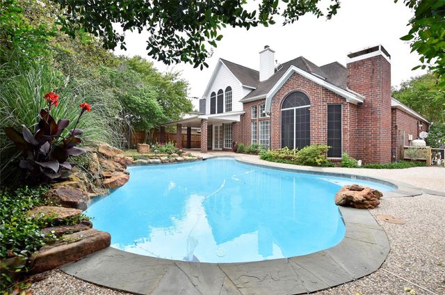 19810 Emerald Leaf Drive, Houston, TX 77094