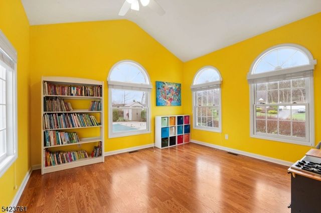 14 Fiddlers Way, Lafayette Twp., NJ 07848