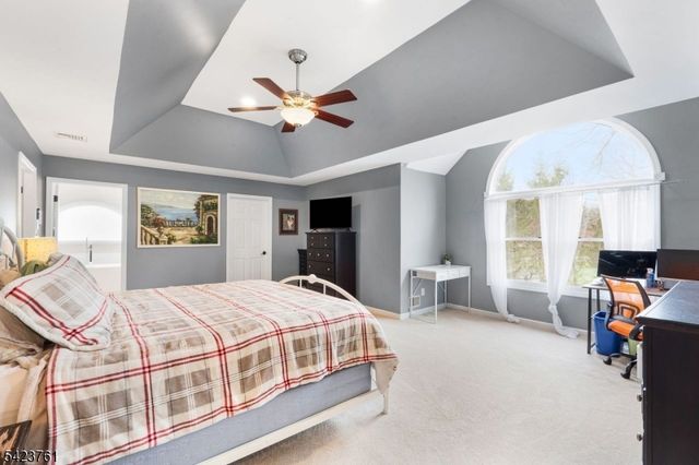 14 Fiddlers Way, Lafayette Twp., NJ 07848