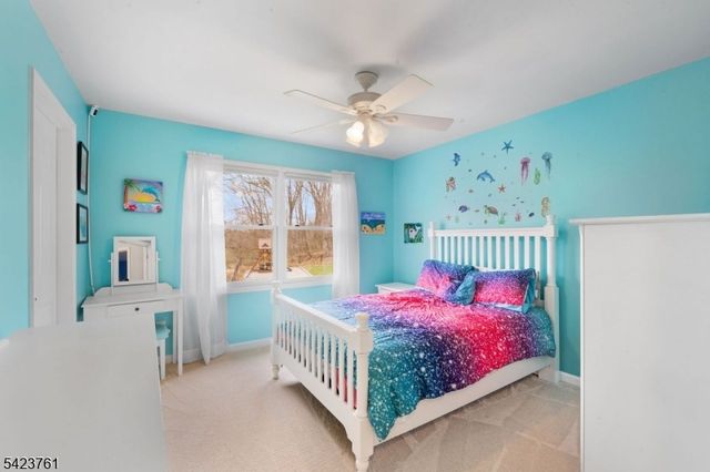 14 Fiddlers Way, Lafayette Twp., NJ 07848