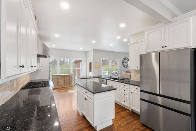 14 Fiddlers Way, Lafayette Twp., NJ 07848