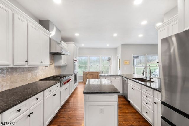 14 Fiddlers Way, Lafayette Twp., NJ 07848