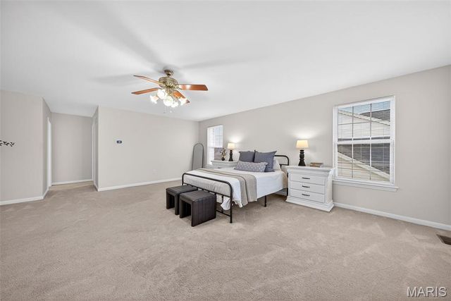 962 Midpoint Drive, O'fallon, MO 63366