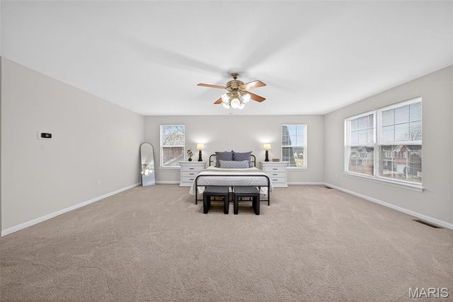 962 Midpoint Drive, O'fallon, MO 63366