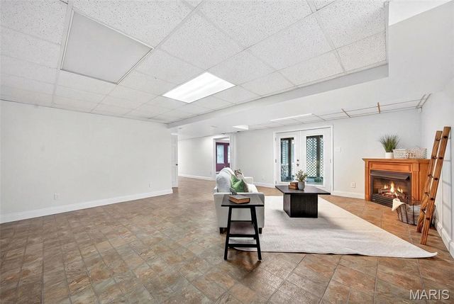 962 Midpoint Drive, O'fallon, MO 63366