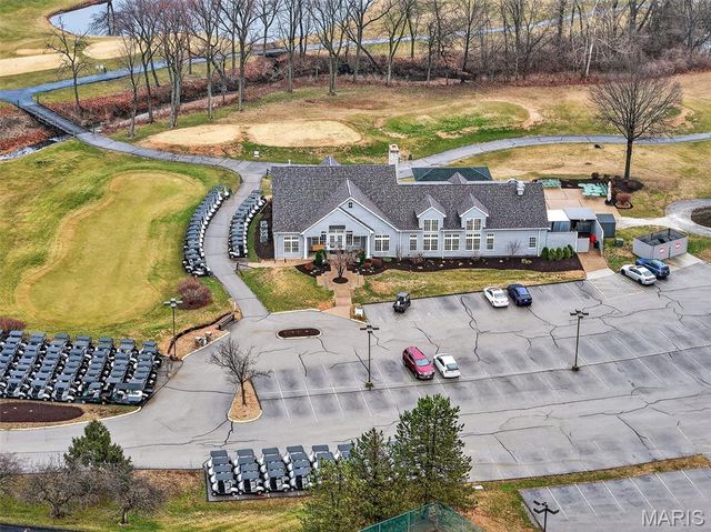 962 Midpoint Drive, O'fallon, MO 63366