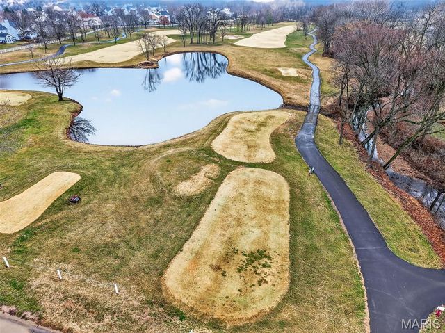 962 Midpoint Drive, O'fallon, MO 63366