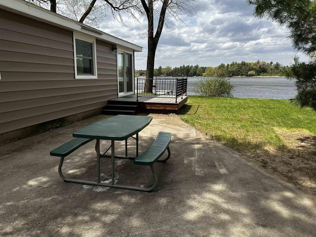 71 Cottage Court, Montello, WI 53949