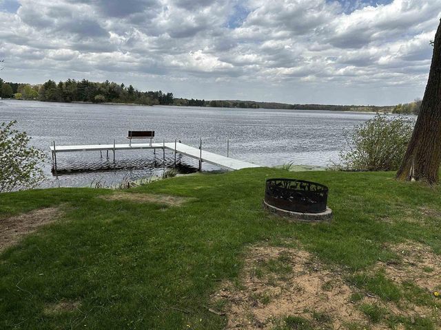 71 Cottage Court, Montello, WI 53949