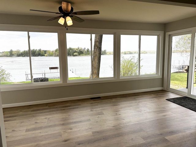 71 Cottage Court, Montello, WI 53949