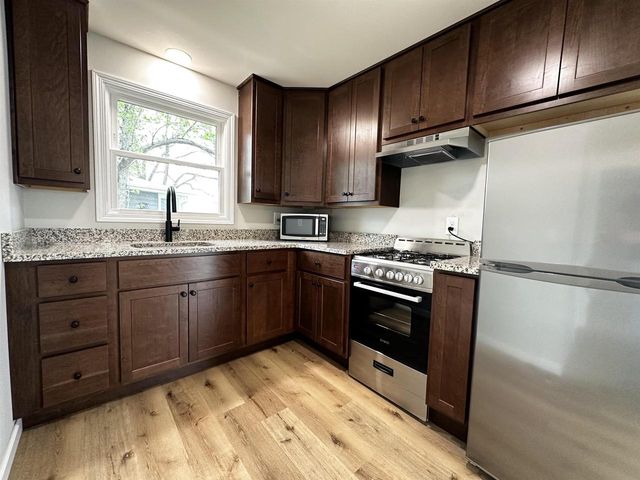 71 Cottage Court, Montello, WI 53949