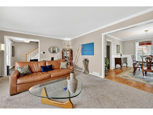 1074 Princeton Dr, Longmont, CO 80503
