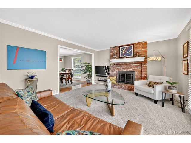 1074 Princeton Dr, Longmont, CO 80503