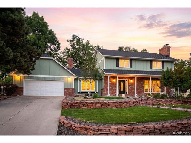 1074 Princeton Dr, Longmont, CO 80503