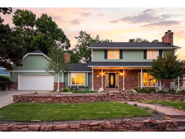 1074 Princeton Dr, Longmont, CO 80503