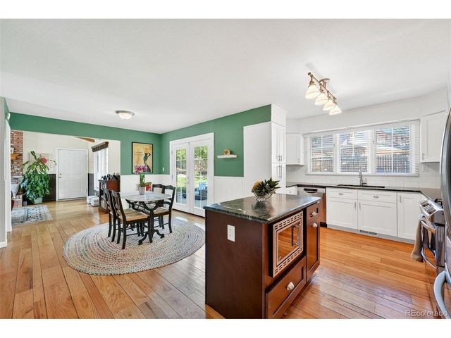 1074 Princeton Dr, Longmont, CO 80503