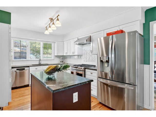 1074 Princeton Dr, Longmont, CO 80503