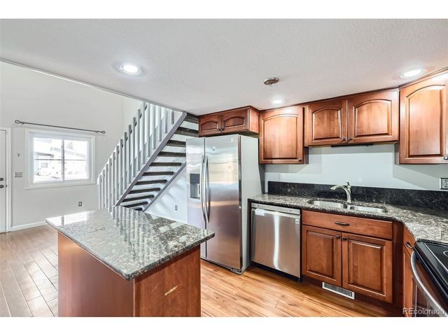 608 Pheasant View Dr, Frederick, CO 80530