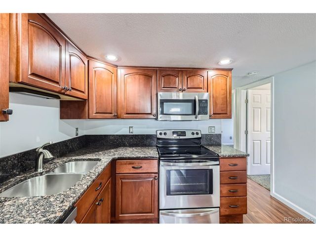 608 Pheasant View Dr, Frederick, CO 80530
