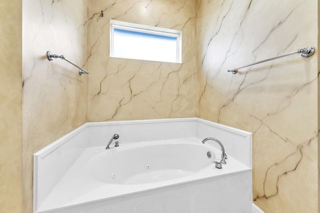 419 Pelican Circle, Seacrest, FL 32461