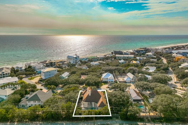 419 Pelican Circle, Seacrest, FL 32461