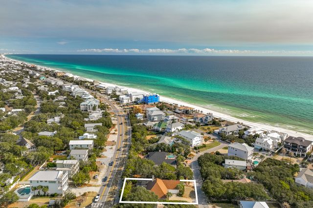 419 Pelican Circle, Seacrest, FL 32461