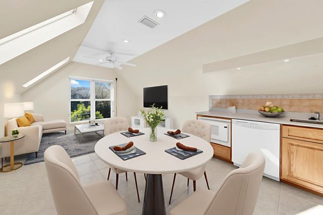 419 Pelican Circle, Seacrest, FL 32461