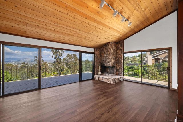 10447 Chevy Lane, La Mesa, CA 91941