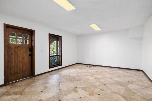 10447 Chevy Lane, La Mesa, CA 91941