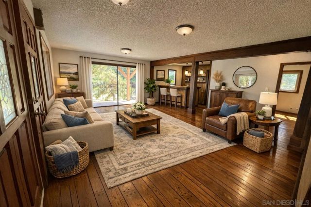 10447 Chevy Lane, La Mesa, CA 91941