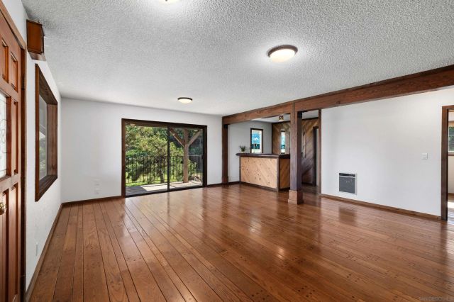 10447 Chevy Lane, La Mesa, CA 91941