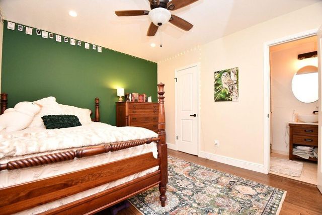 9102 Meaux Drive, Houston, TX 77031