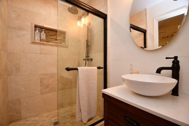 9102 Meaux Drive, Houston, TX 77031