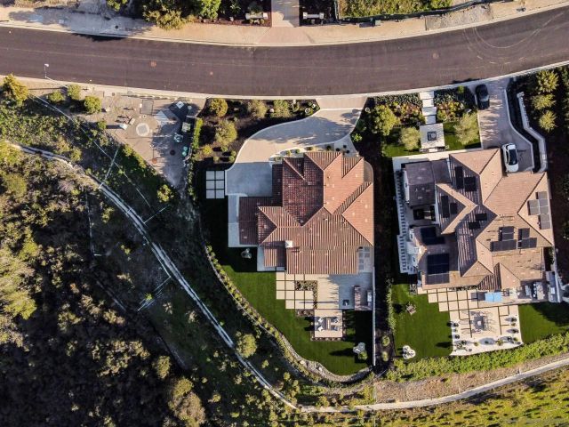 18238 Avenida Apice, San Diego, CA 92067