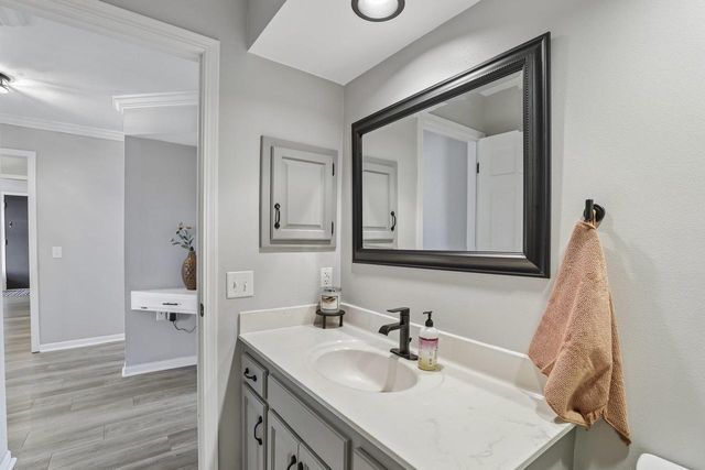 5220 Scenic Ridge Trail, Middleton, WI 53562