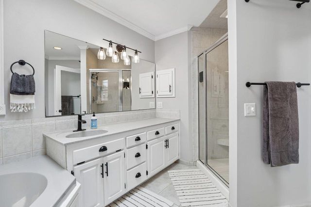 5220 Scenic Ridge Trail, Middleton, WI 53562