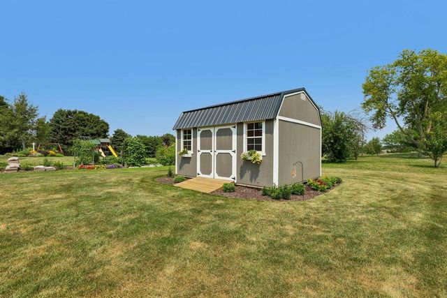 5220 Scenic Ridge Trail, Middleton, WI 53562