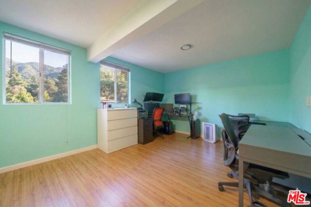 5532 Ocean View Boulevard, La Canada Flintridge, CA 91011