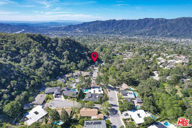 5532 Ocean View Boulevard, La Canada Flintridge, CA 91011