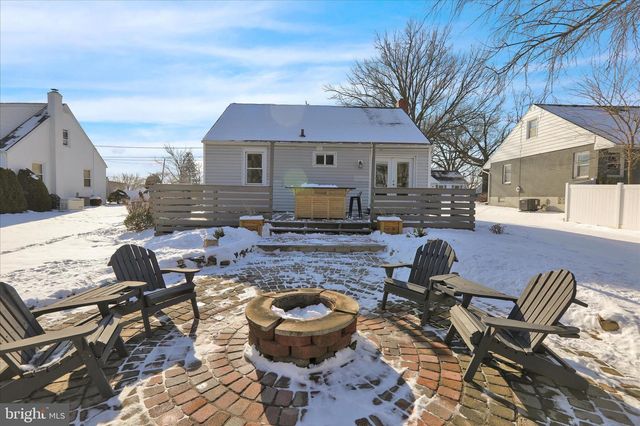 821 BELLEFONTE AVE, Reading, PA 19607