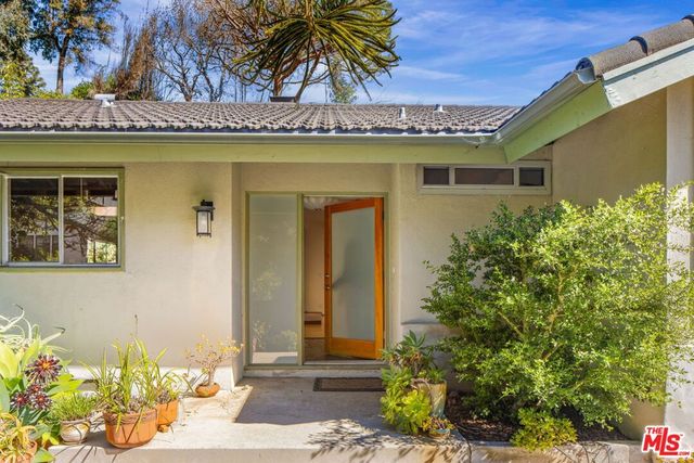 1362 Marinette Road, Pacific Palisades, CA 90272