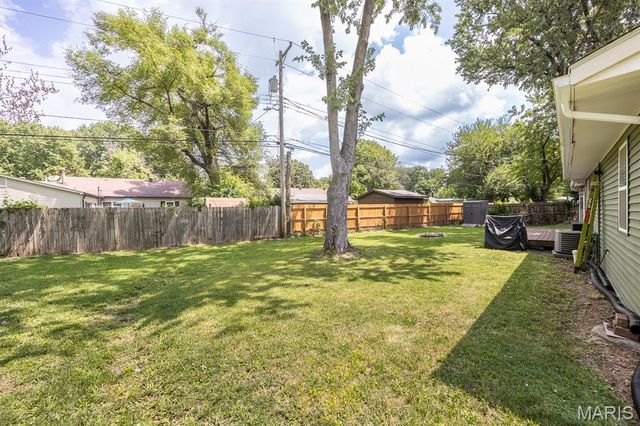 7 Jennine Drive, Belleville, IL 62226