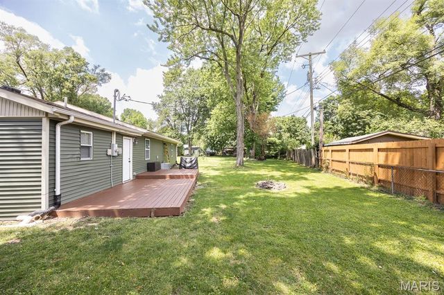 7 Jennine Drive, Belleville, IL 62226