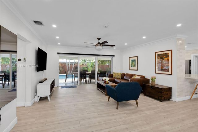 6440 SW 63rd Ter 0, South Miami, FL 33143